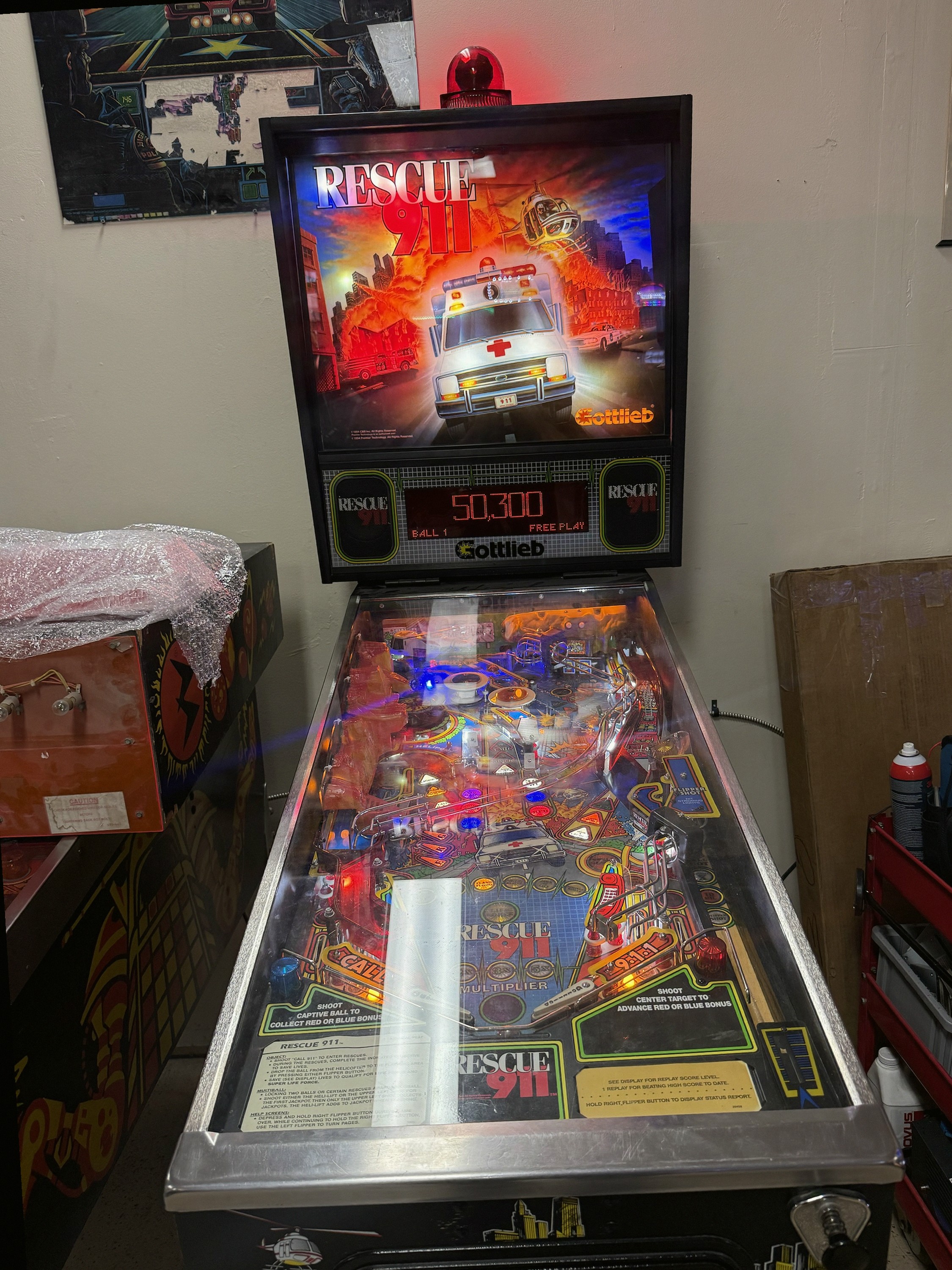 Rescue 911 Pinball Machine
